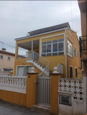 Casa a 200 metros de la playa 10 PAX